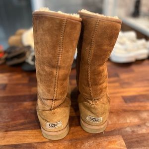 SOLD ||||  UGG boots, tall